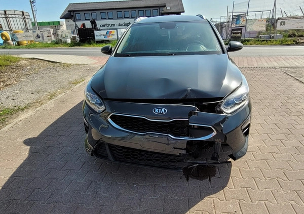 Kia Ceed cena 47900 przebieg: 63000, rok produkcji 2020 z Kraków małe 352